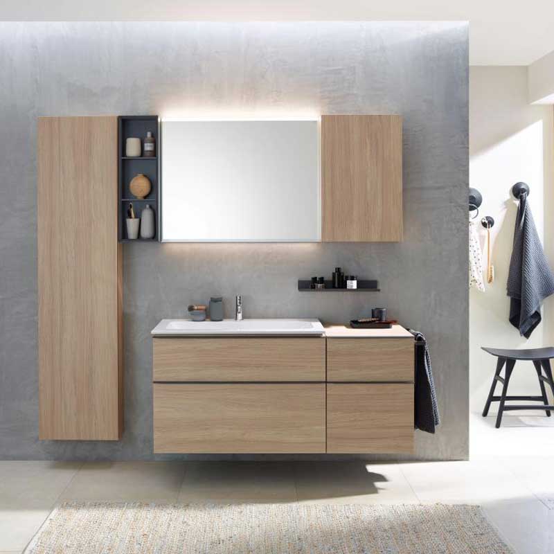 Geberit iCon Hängeschrank mit einer Tür Eiche Natur